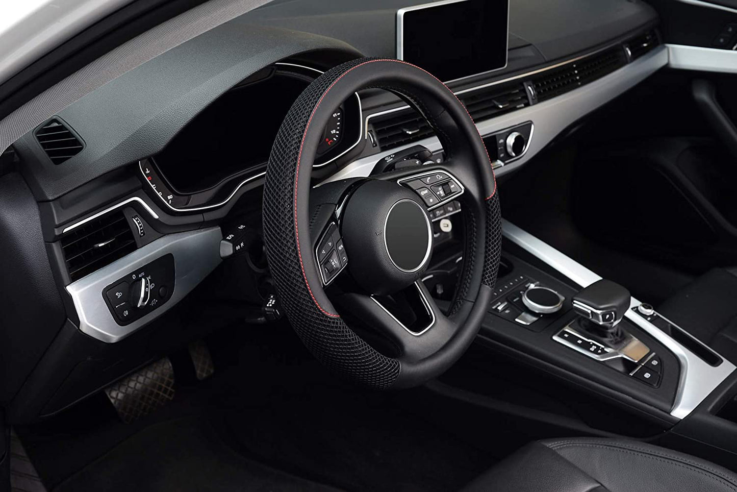 Universal 15-Inch Microfiber Leather Steering Wheel Cover - Breathable, Anti-Slip, Temperature Regulating (Black)