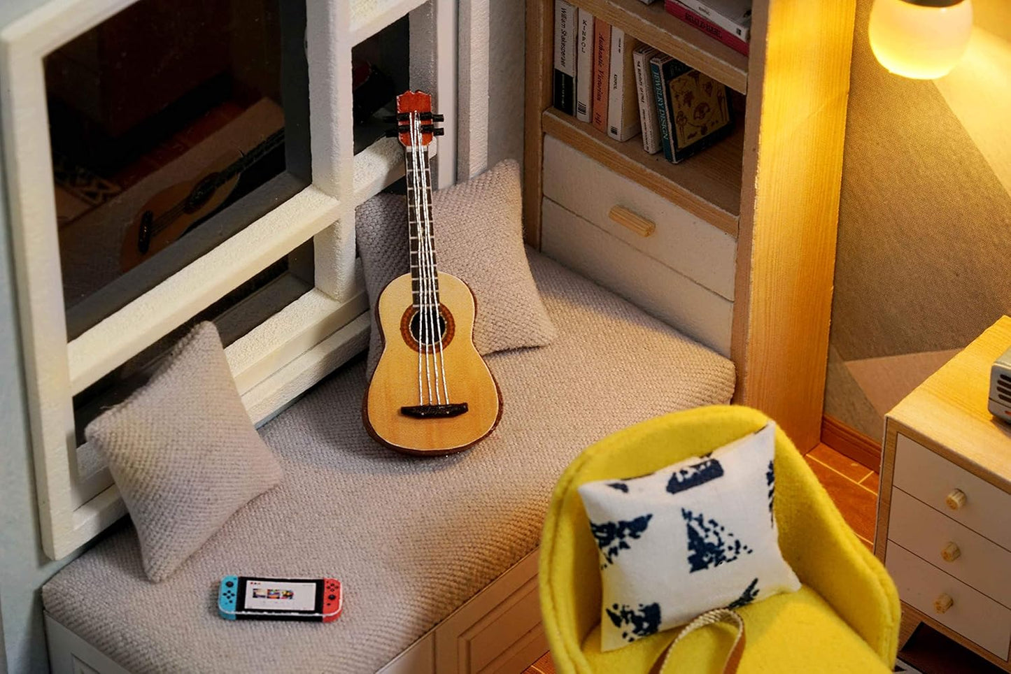 DIY Miniatures Dollhouse Kit, Miniature House Kit, DIY Miniature Dollhouse Craft Kits for Adults, Mini House Kits with LED Light & Dust Cover, Creative Room Idea for Birthday Gift