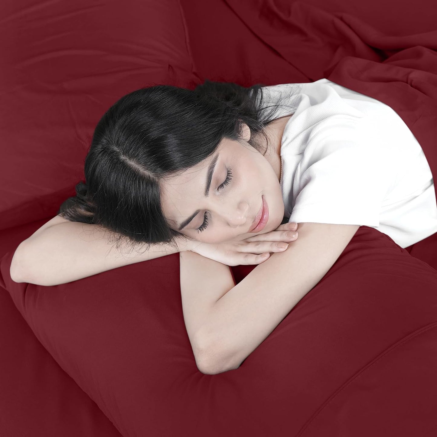 Queen Bed Sheet Set - 4-Piece Bedding Collection - Soft Brushed Microfiber - Shrinkage and Fade Resistant - Easy Care - Burgundy