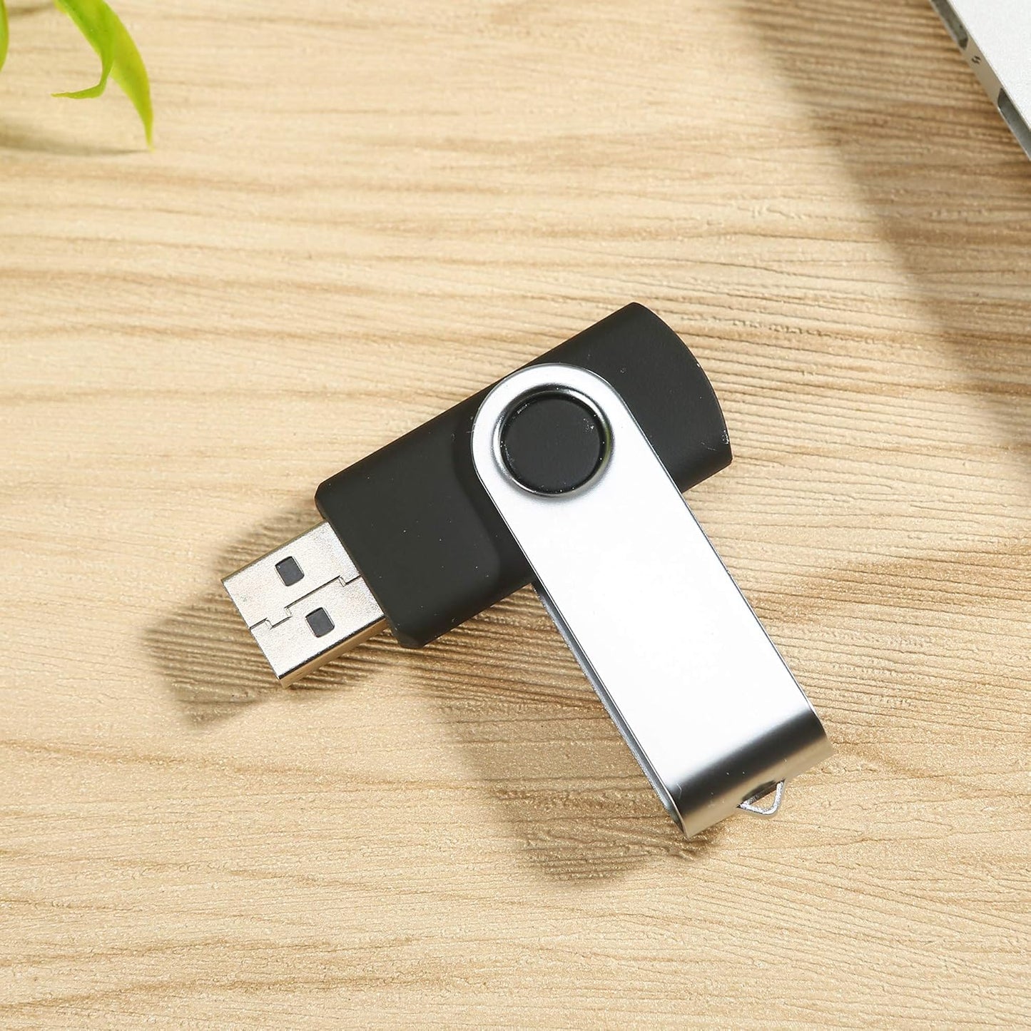 4GB USB Flash Drive 10-Pack, Bulk USB 2.0 Swivel Memory Sticks, Black