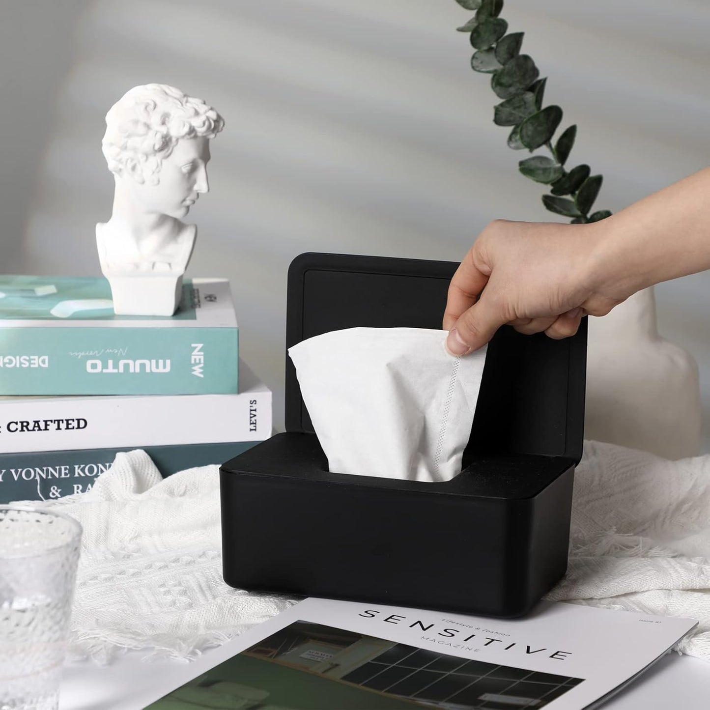 Wipes Dispenser - Large Capacity Baby Wipes Holder - Silicone Non-Slip Pad, Dustproof Tissues Wipes Case with Lid