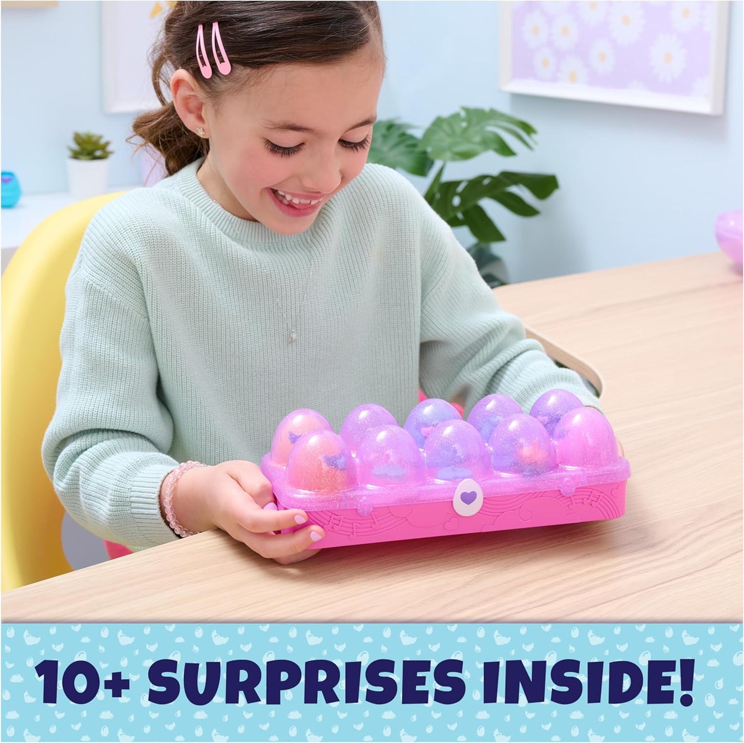 Alive Egg Carton Toy Set with 5 Mini Figures in Self-Hatching Eggs and 11 Accessories 3+