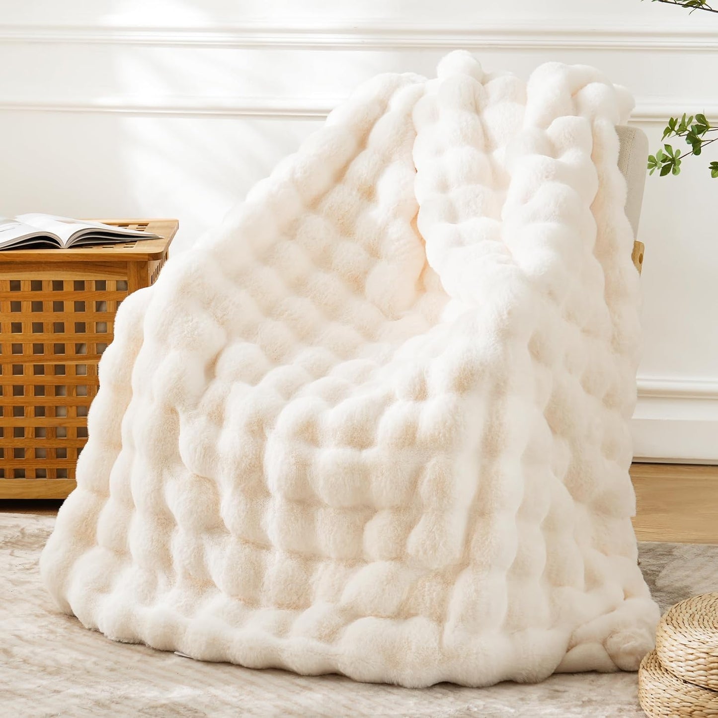 Luxurious Faux Fur Fleece Throw Blanket - Soft, Cozy, and Plush 51x63 Inches in White for Couch, Chair, and Bed