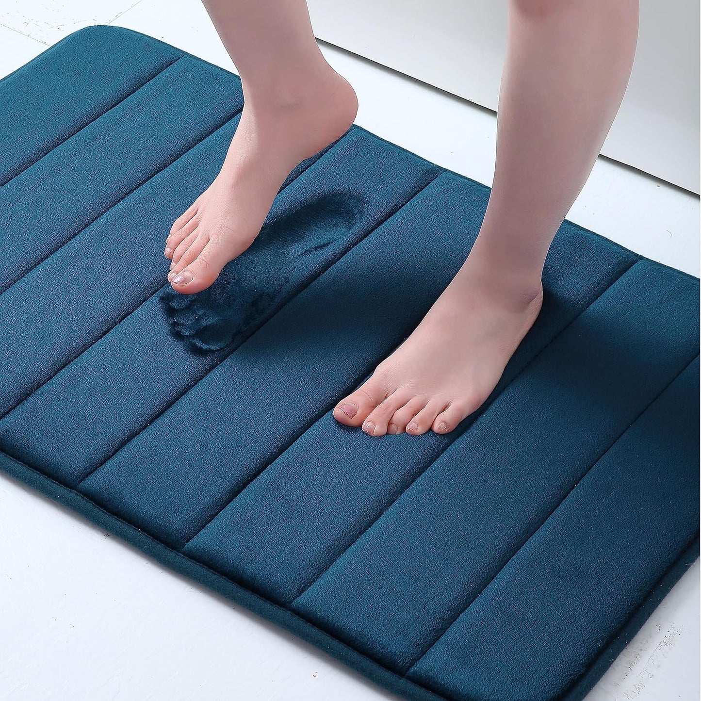Memory Foam Non-Slip Bath Mat with Absorbent Rubber Backing for Kitchen and Bathroom Floors, 16" x 24", Black