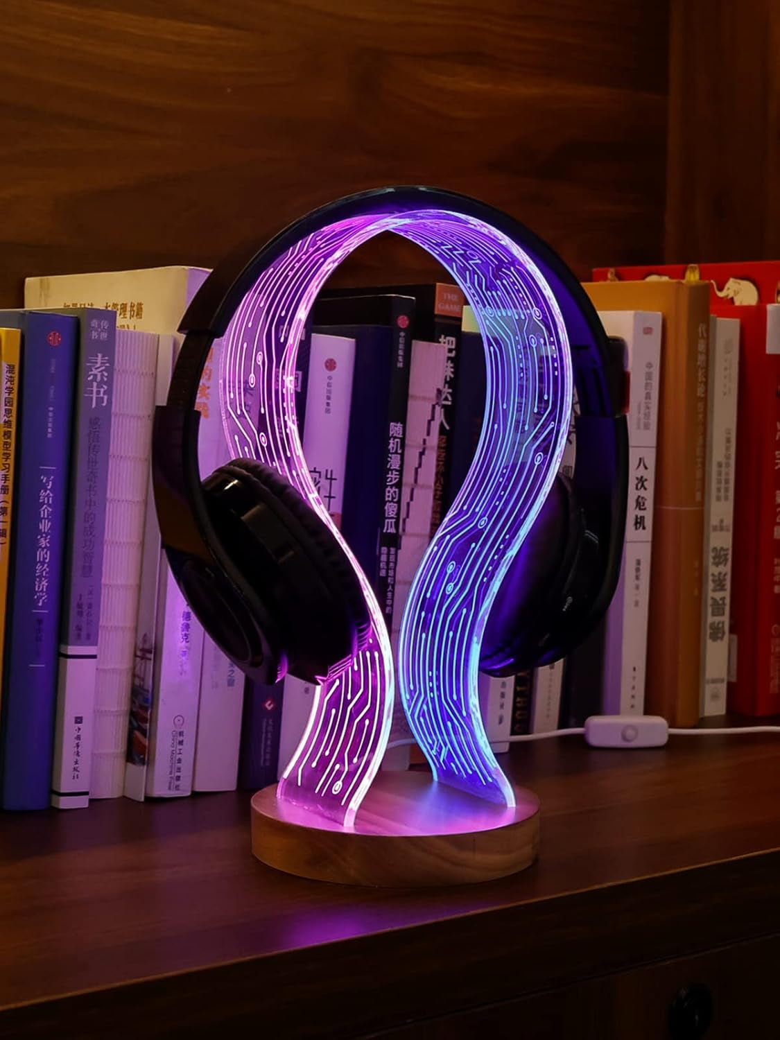 Walnut Wood Headphone Stand with LED Night Light - Ideal Desk Accessory for Gamers and Music Enthusiasts