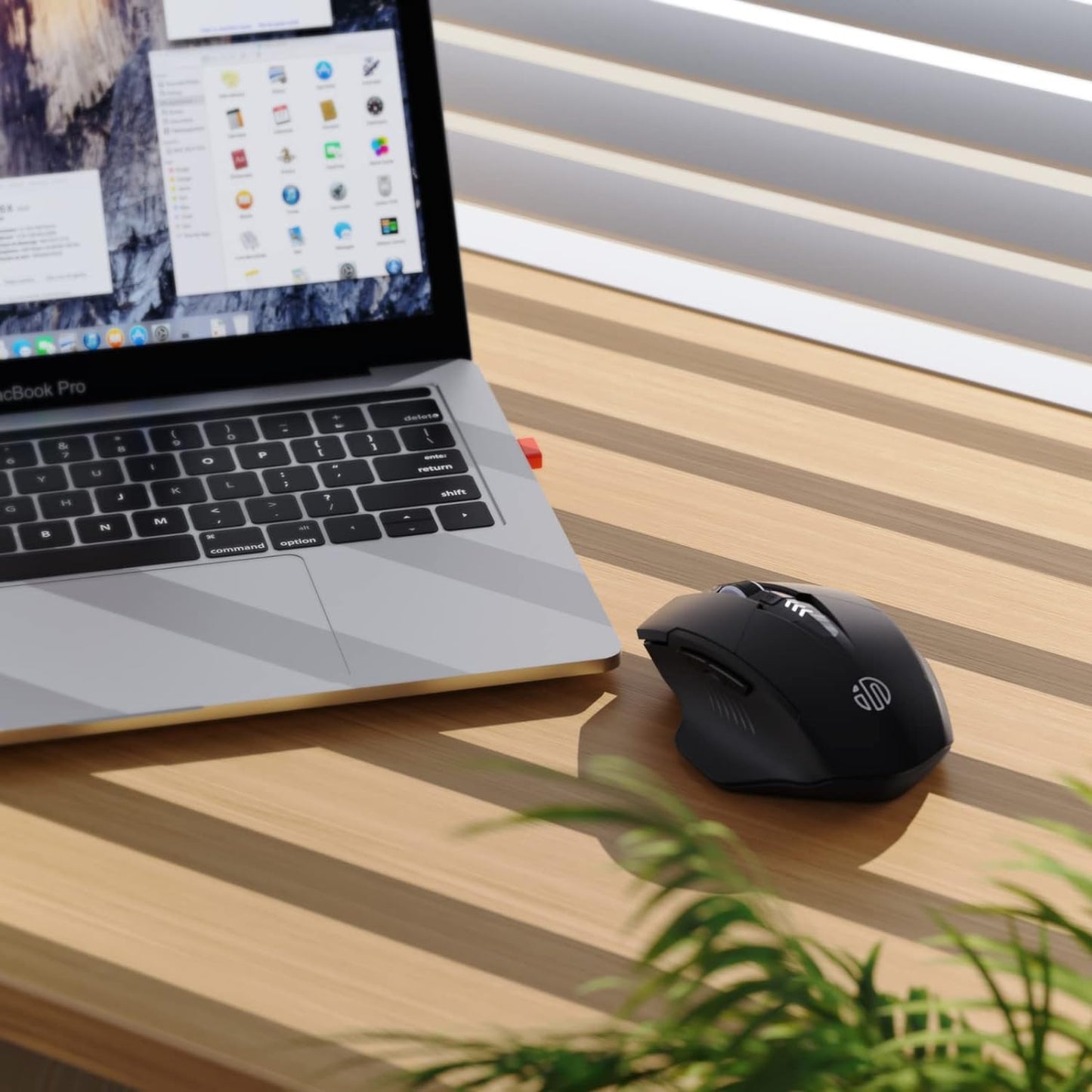 Wireless Mouse,Rechargeable Mouse Wireless 2.4G USB Ergonomic Computer Mouse(Battery Level Visible),Silent Wireless Mice for Laptop PC Computer, 3 Levels Dpi(Black)