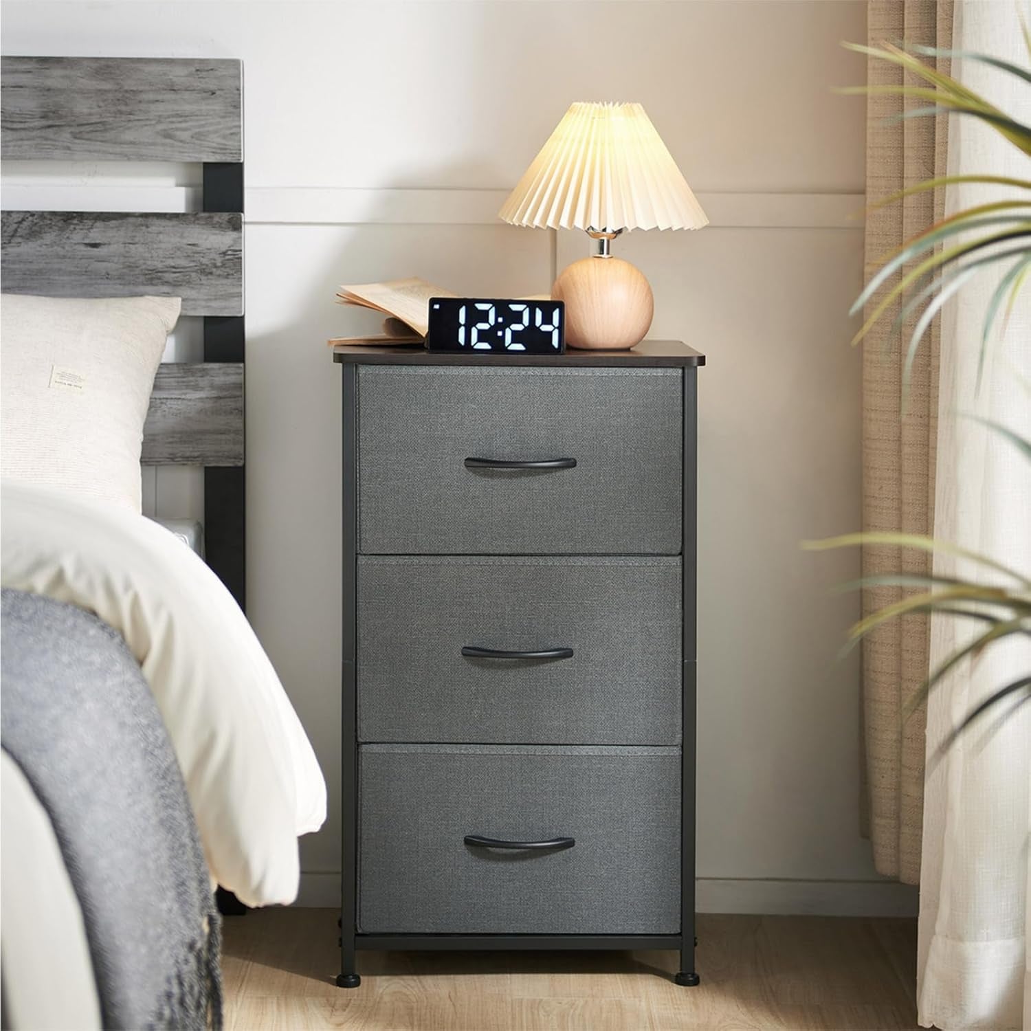 Nightstand with 3 Drawers, Small Dresser for Bedroom, Bedside Table Night Stand End Table with Fabric Bins for Bedroom Closet Dorm Kids Room, Charcoal Grey