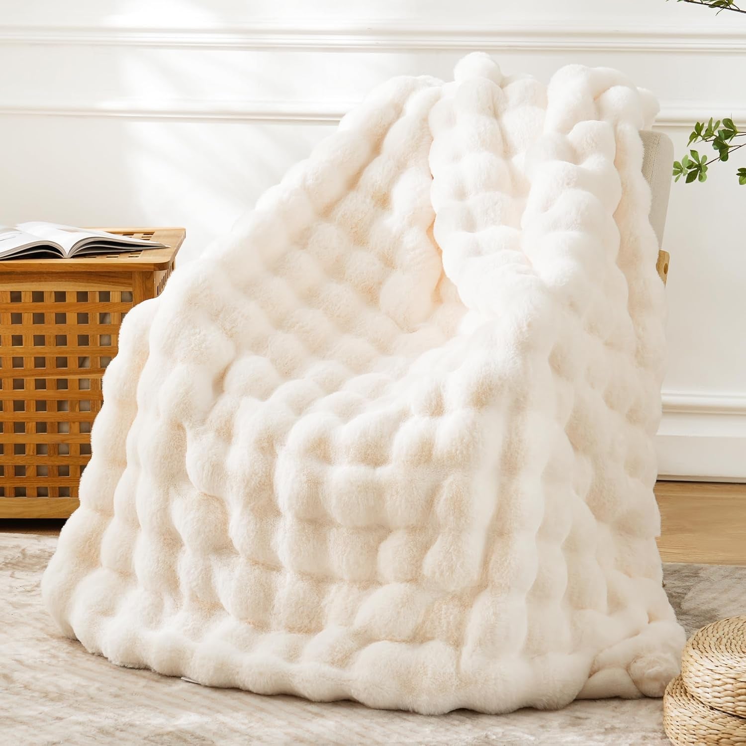 Luxurious Faux Fur Fleece Throw Blanket - Soft, Cozy, and Plush 51x63 Inches in White for Couch, Chair, and Bed