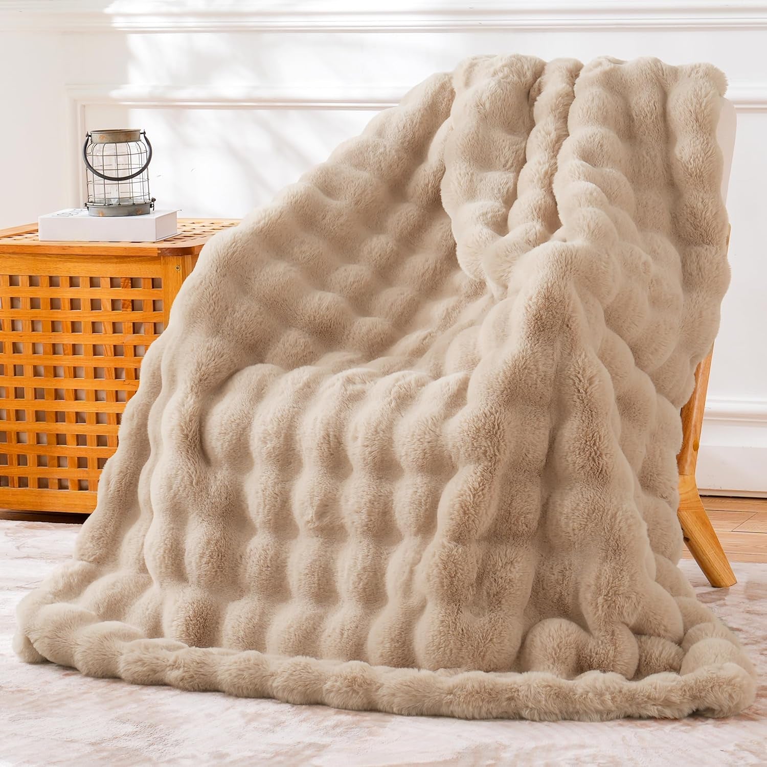 Luxurious Faux Fur Fleece Throw Blanket - Soft, Cozy, and Plush 51x63 Inches in White for Couch, Chair, and Bed