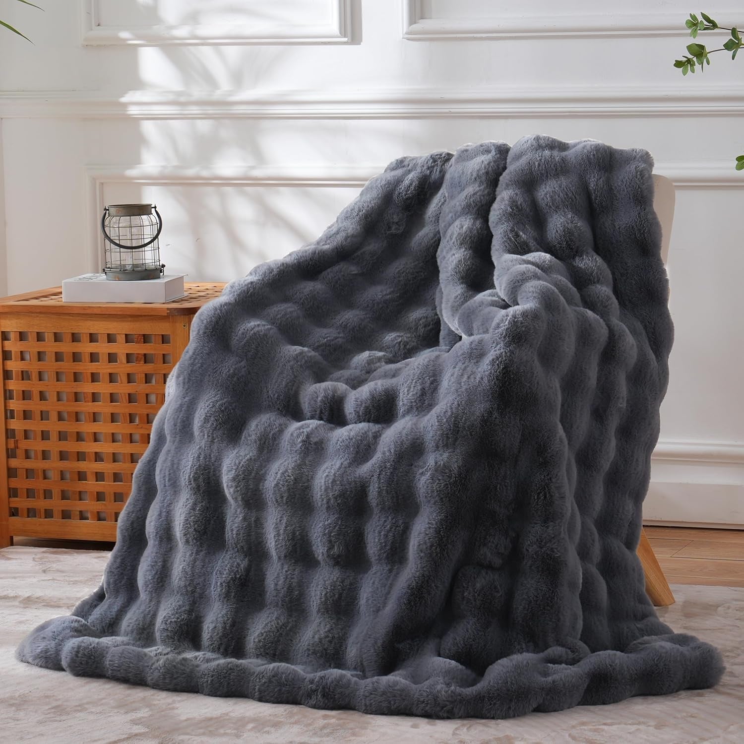 Luxurious Faux Fur Fleece Throw Blanket - Soft, Cozy, and Plush 51x63 Inches in White for Couch, Chair, and Bed