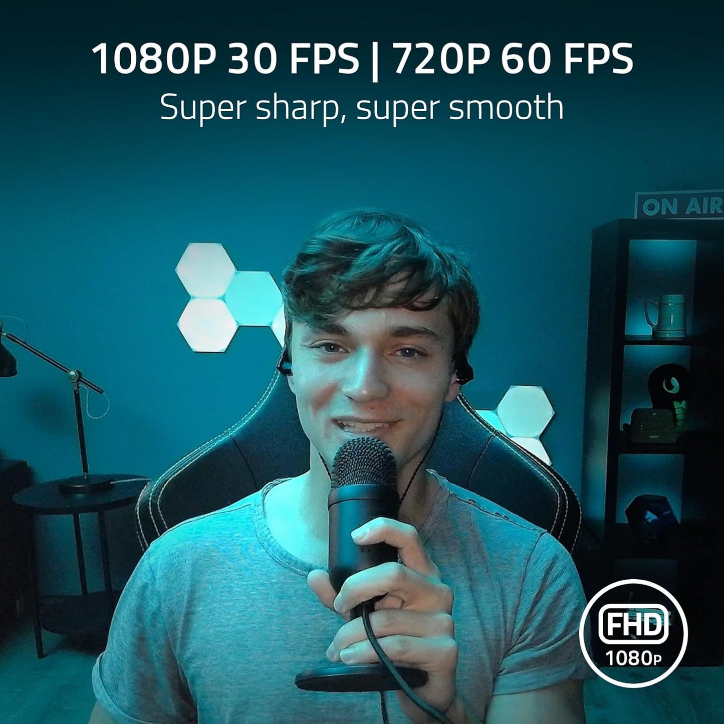 Full HD Streaming Webcam with Adjustable Ring Light, Built-In Microphone, and Autofocus - Compatible with Zoom, Teams, and Skype