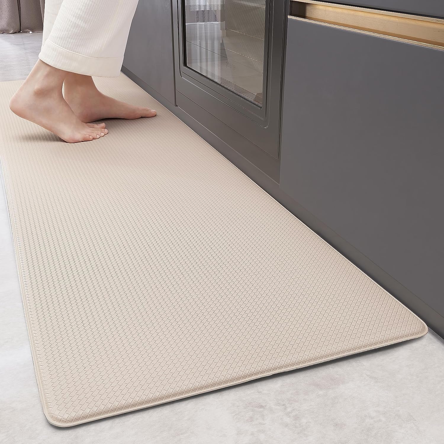 Waterproof Cushioned Anti-Fatigue Kitchen Mat, Non-Slip Rubber Runner, 44x150 cm (17"x59") - Black